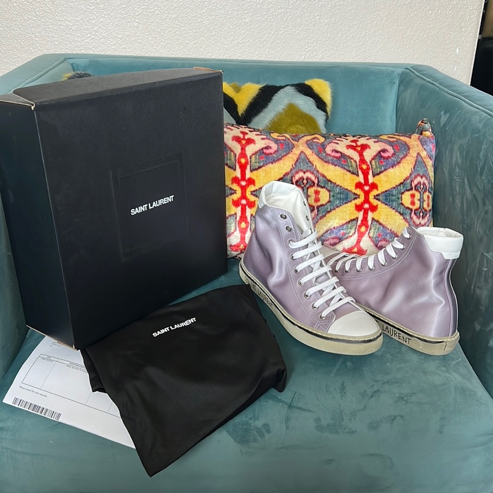 Saint Laurent Malibu high-top Sneakers In Crepe Satin/Smooth Leather: Soft lilac